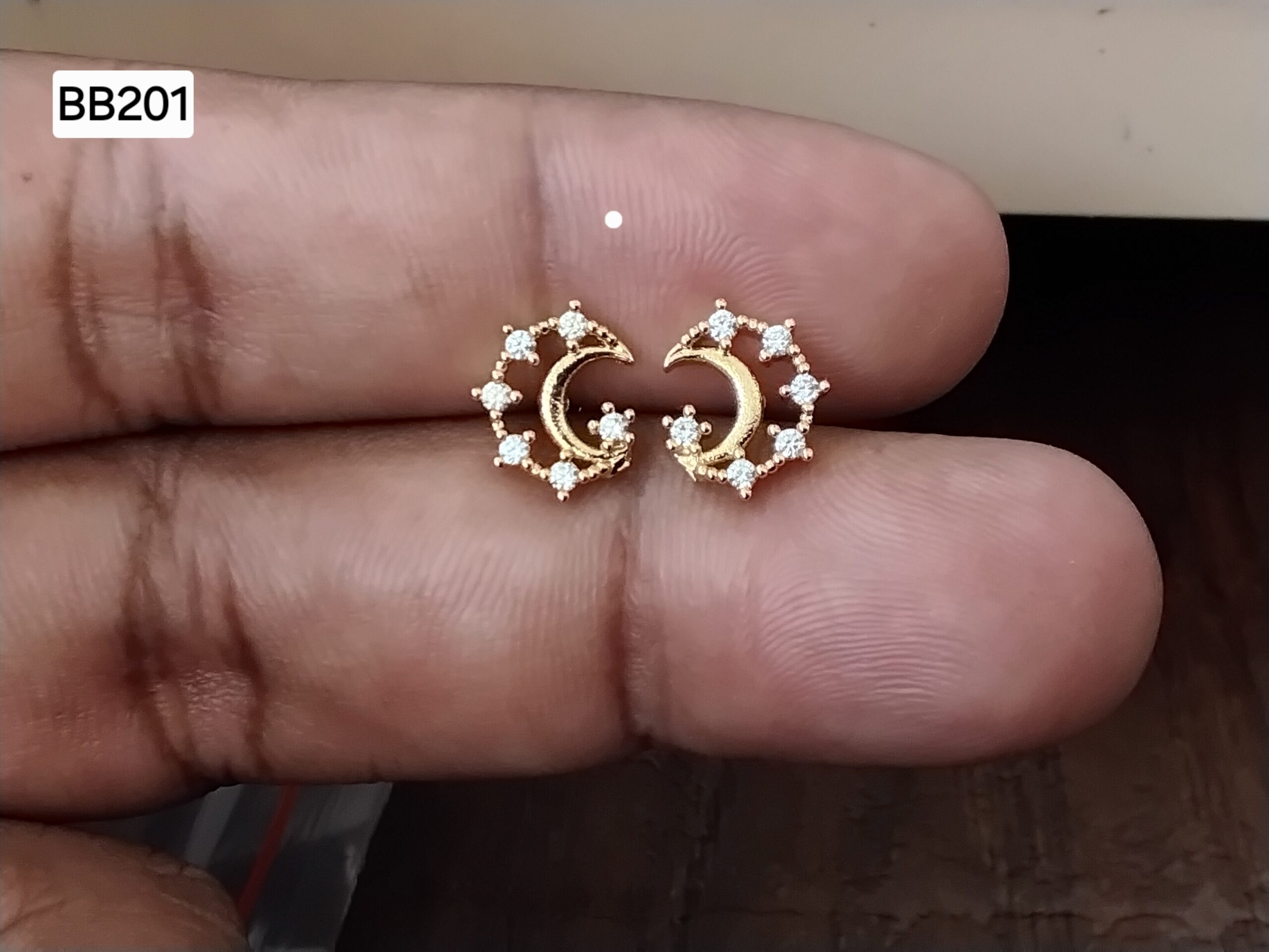 Crescent Moon & Star Cluster Brass Ball Back Studs (BB201)
