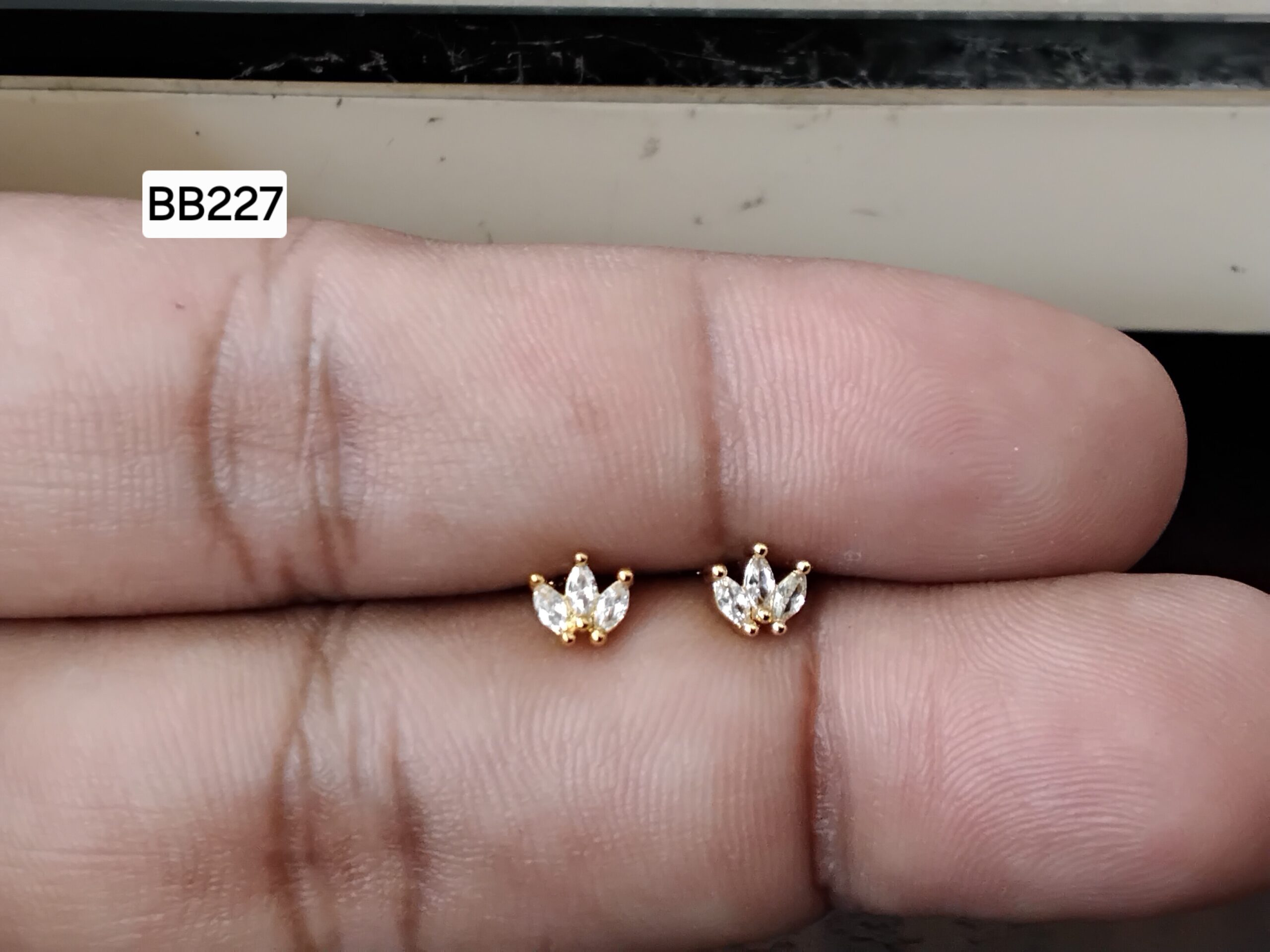 Imperial Tiara Crown Brass Ball Back Studs (BB227)