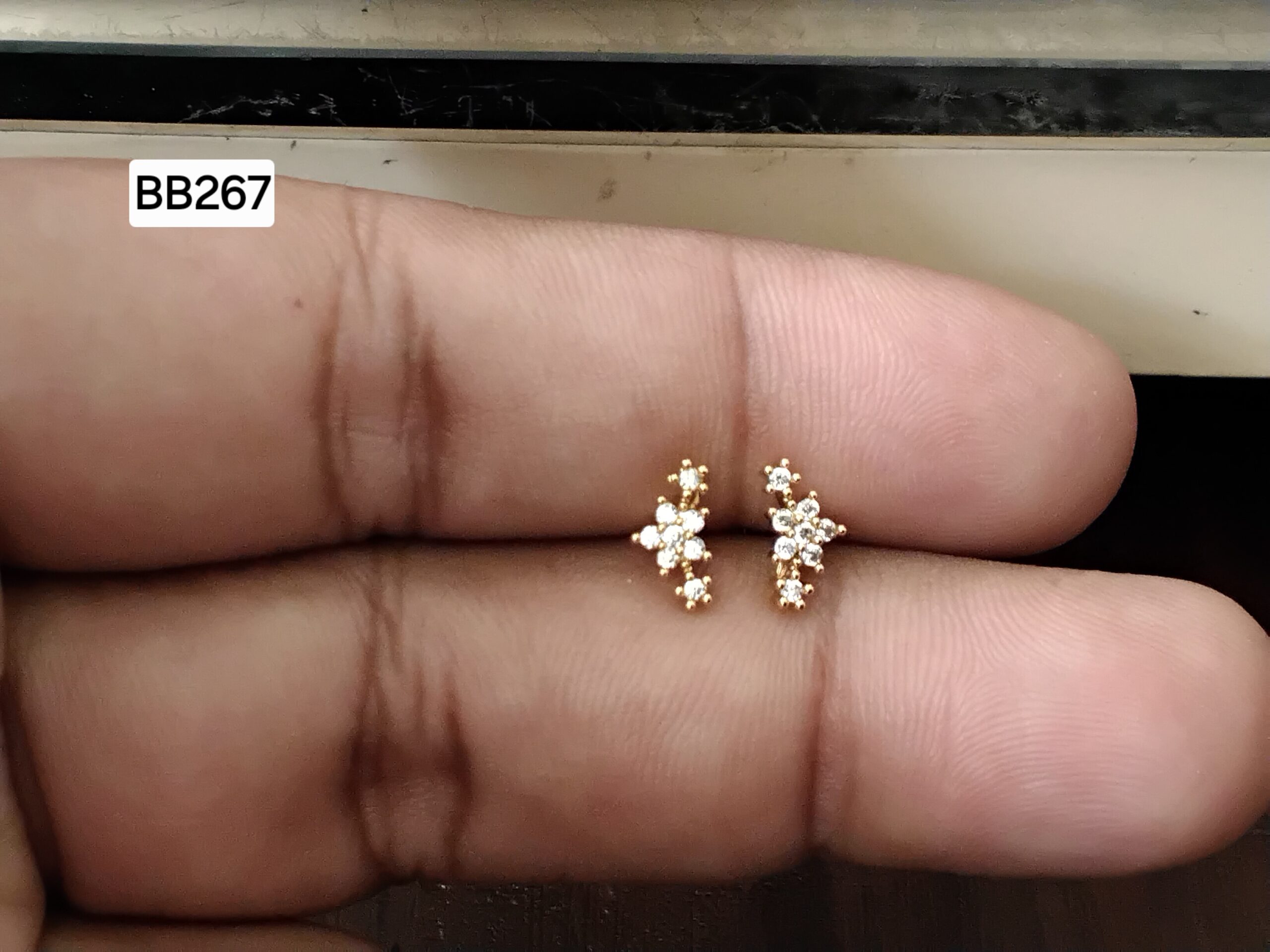Starlight Comet Trail Brass Ball Back Studs (BB267)