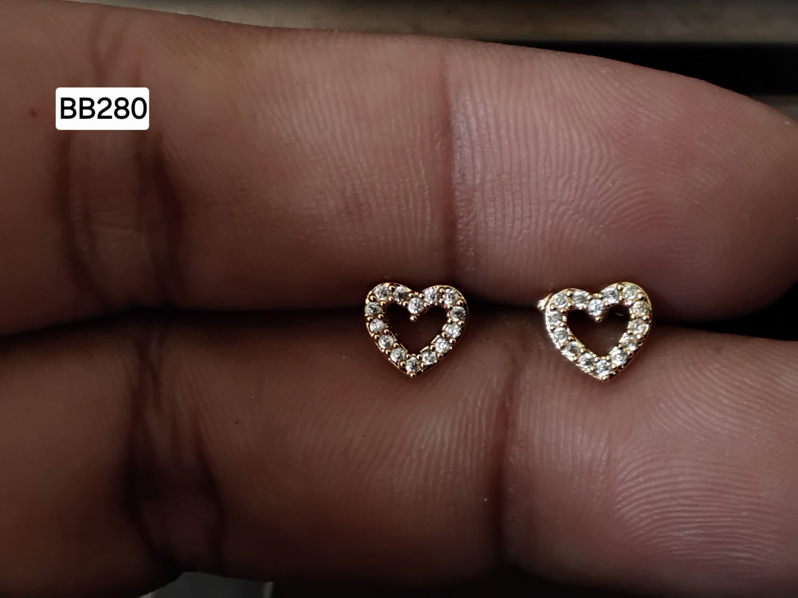 Open Contour Sweetheart Brass Ball Back Studs (BB280)